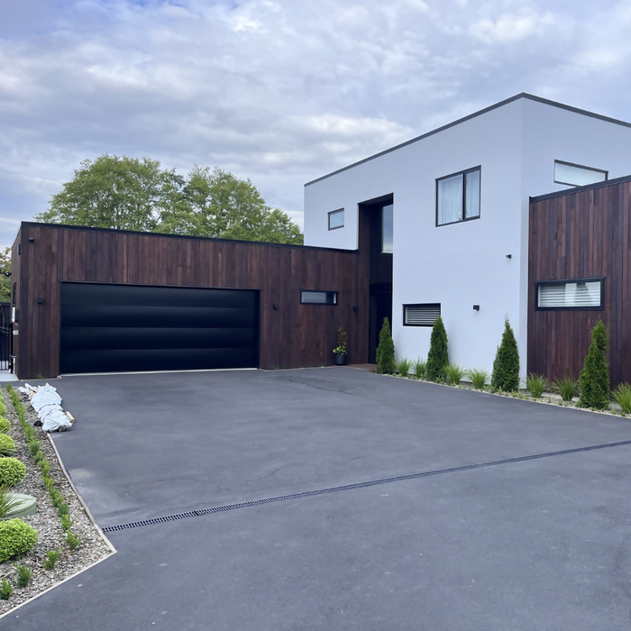 Sawn with Oil Brushed Finish - Exterior Cladding